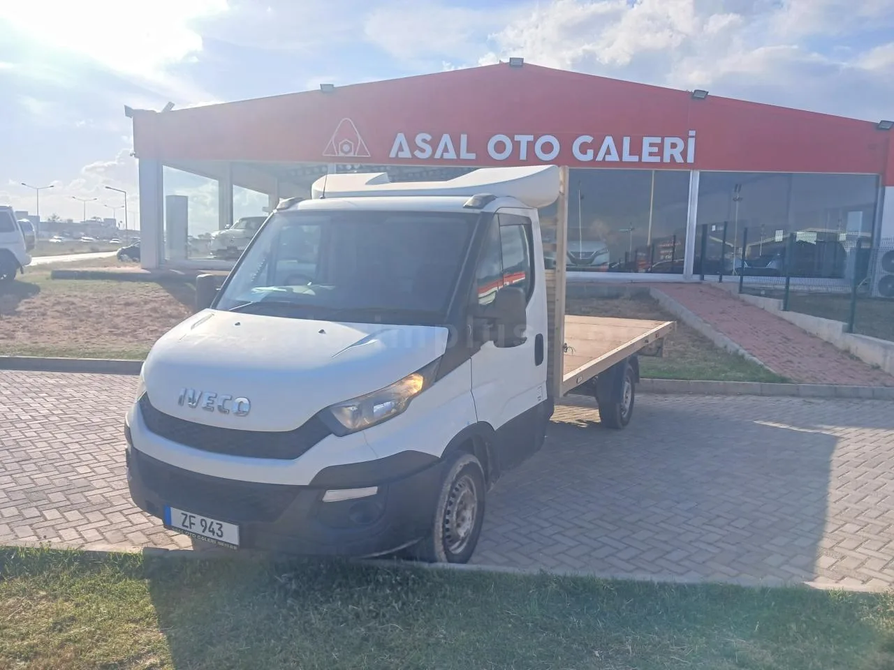 2016 Kamyon & Kamyonet Iveco-Otoyol DIESEL AUTOMATIC Lefkoşa İlan görseli - GalerimPlus