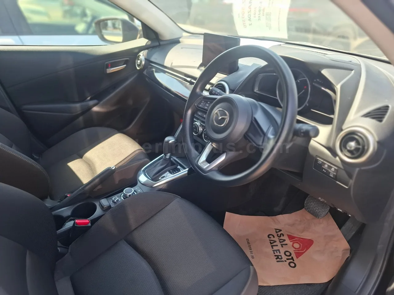 2023 Model Otomatik Mazda 2 1.5 Skyactiv-D İskele Satılık İkinci El | GalerimPlus - Thumbnail 8