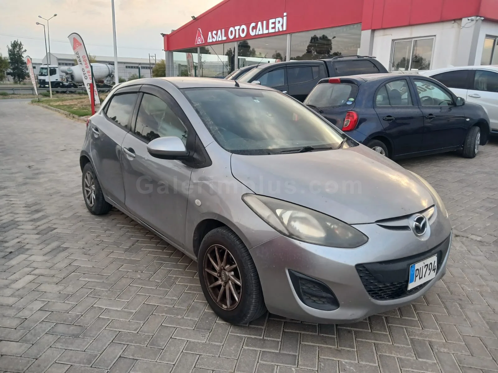 2013 Mazda Demio 1.3i GASOLINE AUTOMATIC Lefkoşa İlan görseli - GalerimPlus