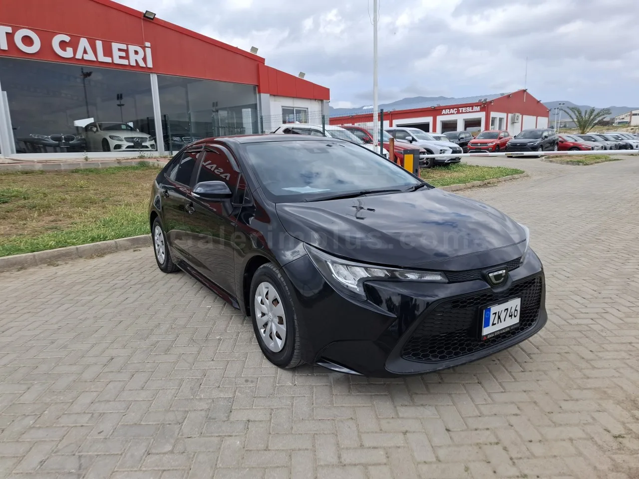 2020 Model Otomatik Toyota Corolla 1.8 Lefkoşa Satılık İkinci El | GalerimPlus - Thumbnail 3
