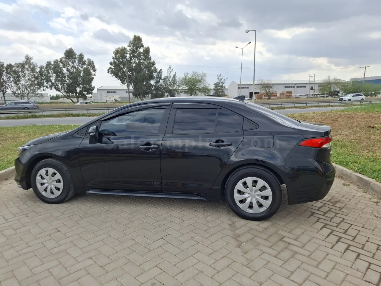 2020 Model Otomatik Toyota Corolla 1.8 Lefkoşa Satılık İkinci El | GalerimPlus - Thumbnail 8