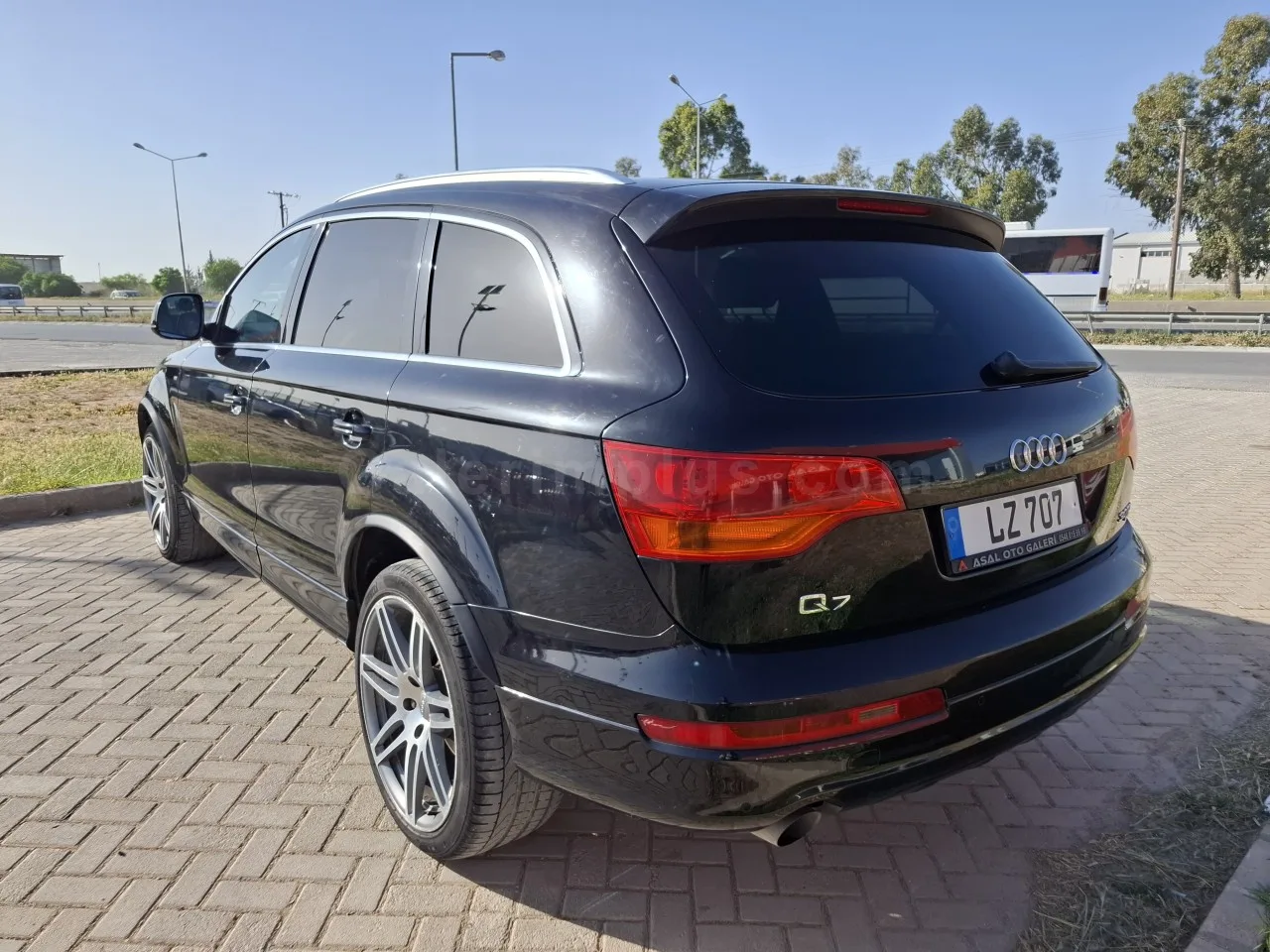 2008 Model Otomatik Audi Q7 3.0 TDI Quattro S-Line Lefkoşa Satılık İkinci El | GalerimPlus - Thumbnail 7