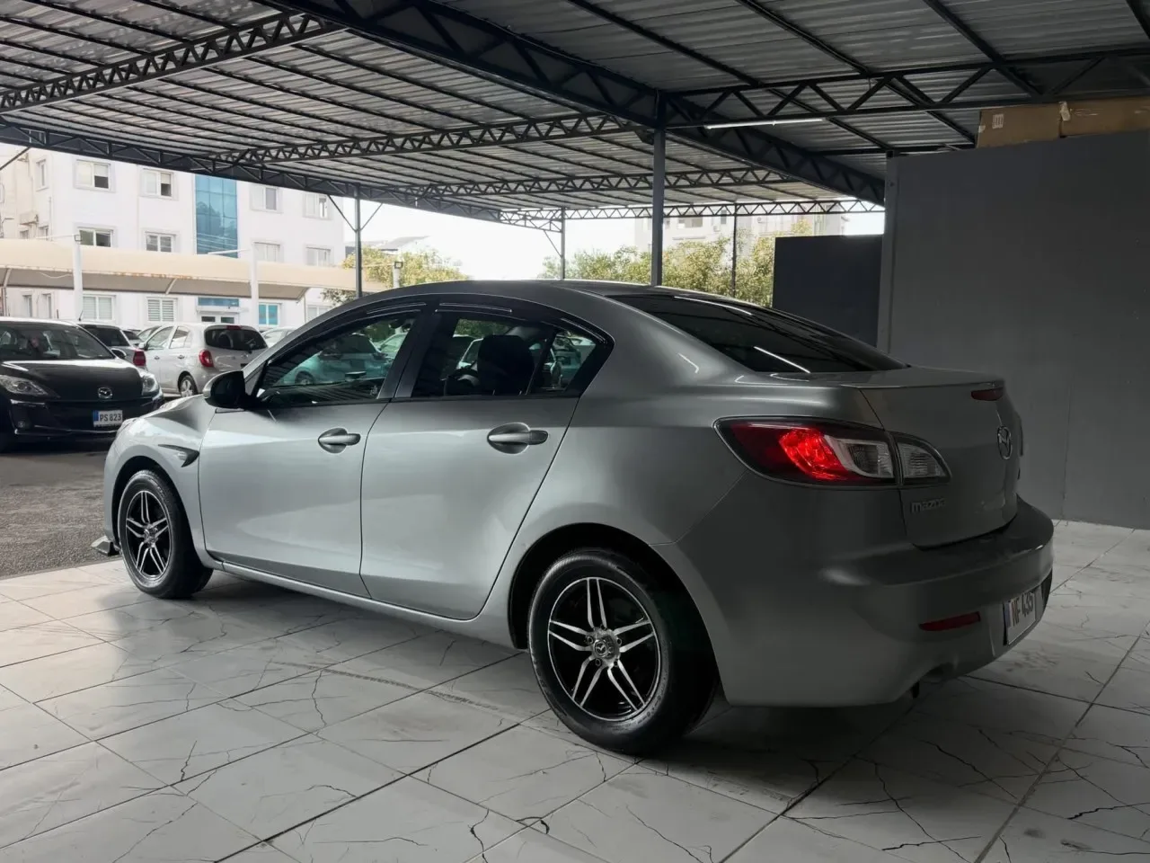 2012 Mazda Axela 1.5 Full Paket 1.5 Lefkoşa Satılık İkinci El | GalerimPlus - Thumbnail 6