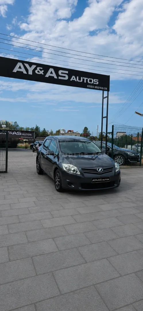 2011 Toyota Auris 1.5 S Premium 1.5 S Lefke Satılık İkinci El | GalerimPlus - Thumbnail 3