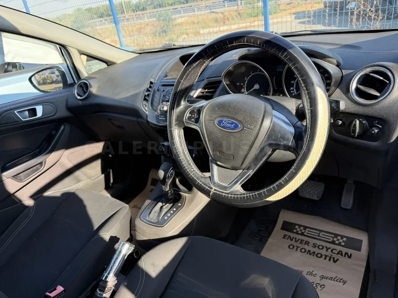 2017 Ford Fiesta 1.6 Lefkoşa Satılık İkinci El | GalerimPlus - Thumbnail 2