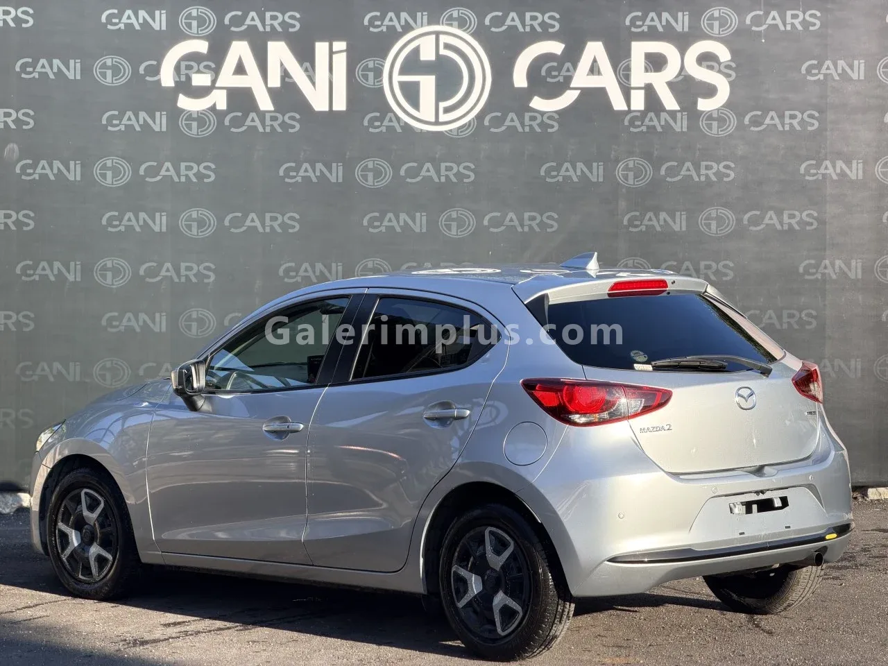 2023 Mazda Mazda 2 1.5 Skyactiv-G Girne Satılık İkinci El | GalerimPlus - Thumbnail 3