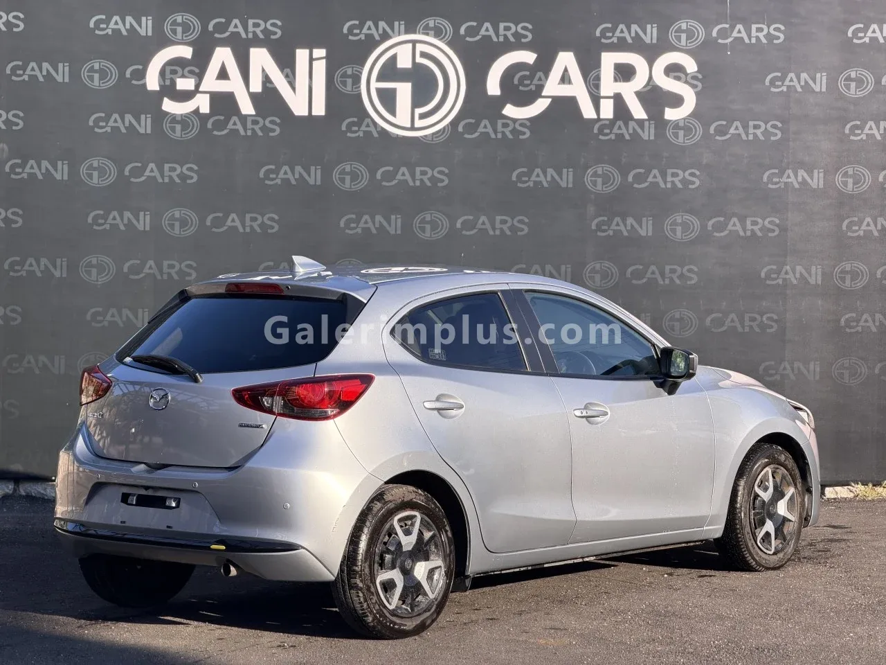 2023 Mazda Mazda 2 1.5 Skyactiv-G Girne Satılık İkinci El | GalerimPlus - Thumbnail 4