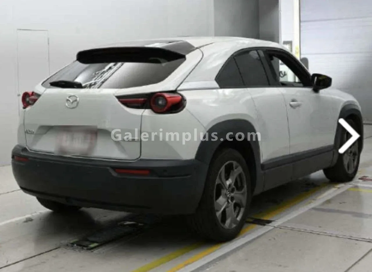2022 Model Otomatik Mazda MX-30 2.0 e-Skyactiv Lefkoşa Satılık İkinci El | GalerimPlus - Thumbnail 5