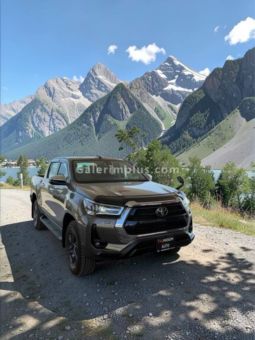 2024 Model Otomatik Toyota Hilux 2.4 D Girne Satılık İkinci El | GalerimPlus - Thumbnail 6