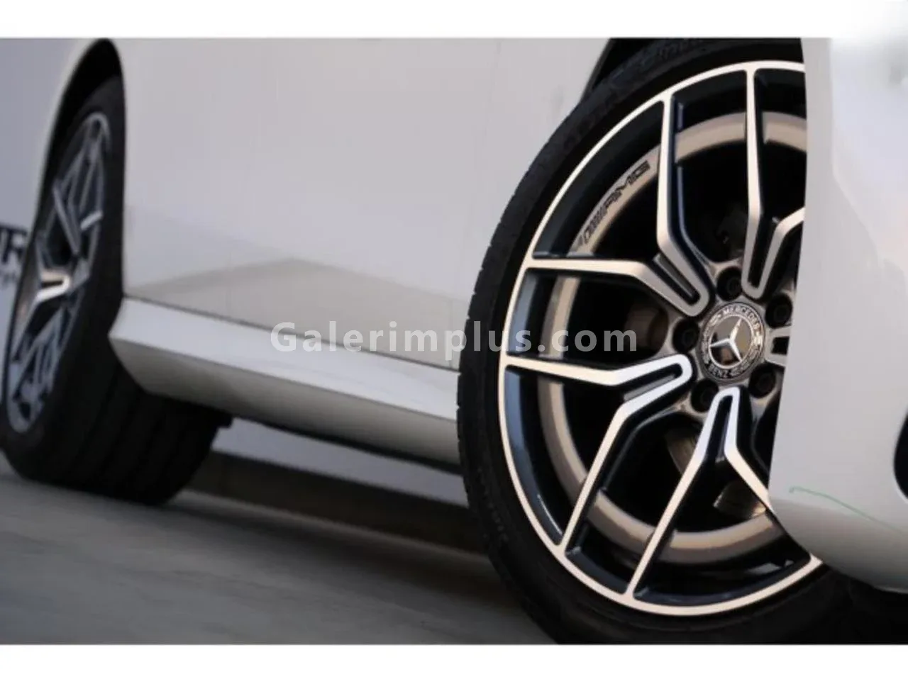 2022 Model Otomatik Mercedes-Benz E Serisi E 200 Lefke Satılık İkinci El | GalerimPlus - Thumbnail 6