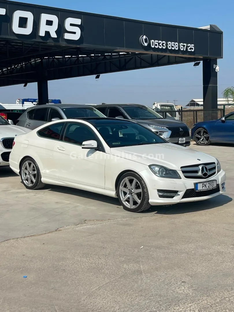 2013 Model Otomatik Mercedes-Benz C Serisi C 180 AMG Gazimağusa Satılık İkinci El | GalerimPlus - Fotoğraf 1