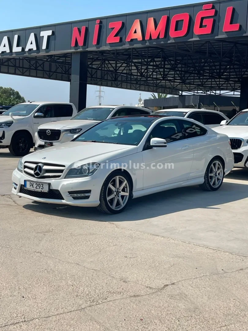 2013 Model Otomatik Mercedes-Benz C Serisi C 180 AMG Gazimağusa Satılık İkinci El | GalerimPlus - Thumbnail 3