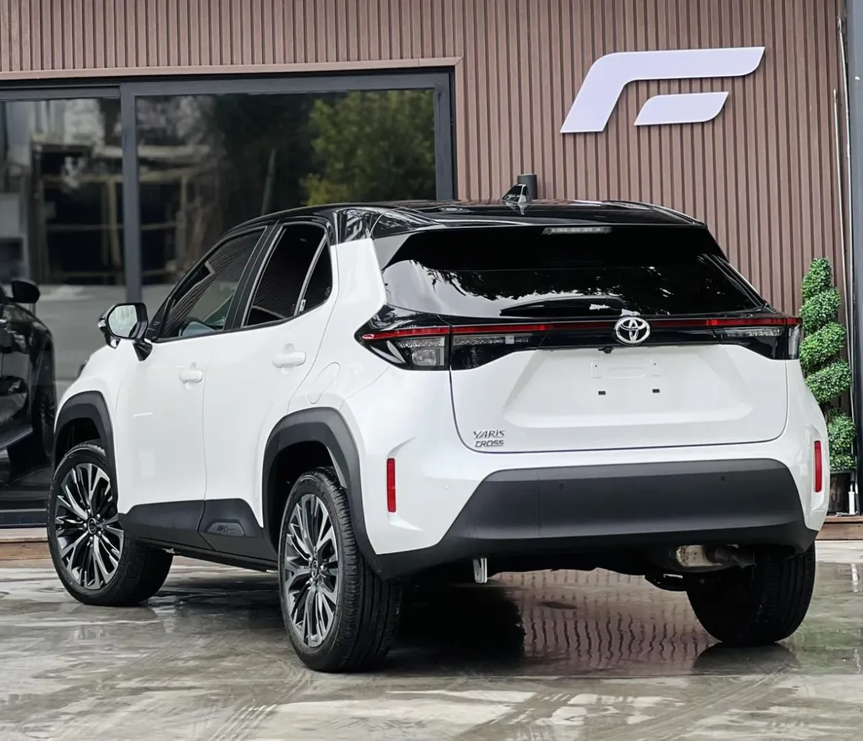 2023 Toyota Yaris Cross 1.5 Girne Satılık İkinci El | GalerimPlus - Thumbnail 5
