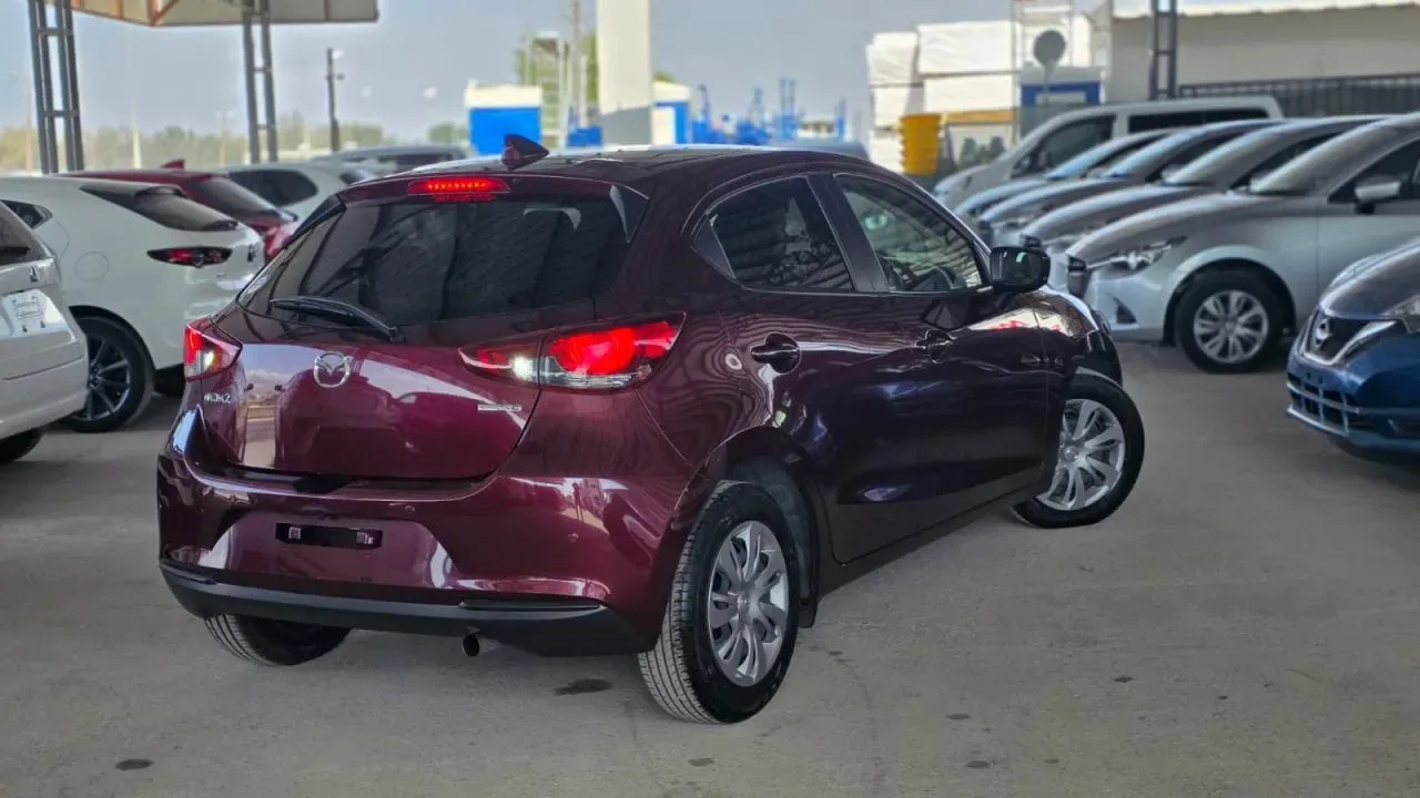 2023 Mazda Mazda 2 1.5 Sky-G Lefkoşa Satılık İkinci El | GalerimPlus - Thumbnail 3