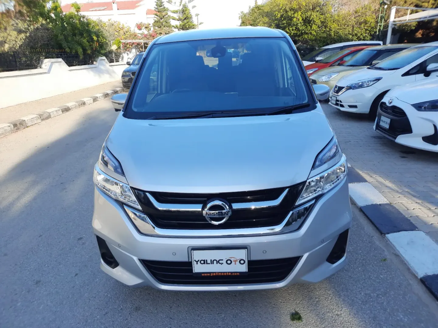 2019 Nissan Serena Gazimağusa Satılık İkinci El | GalerimPlus - Thumbnail 4