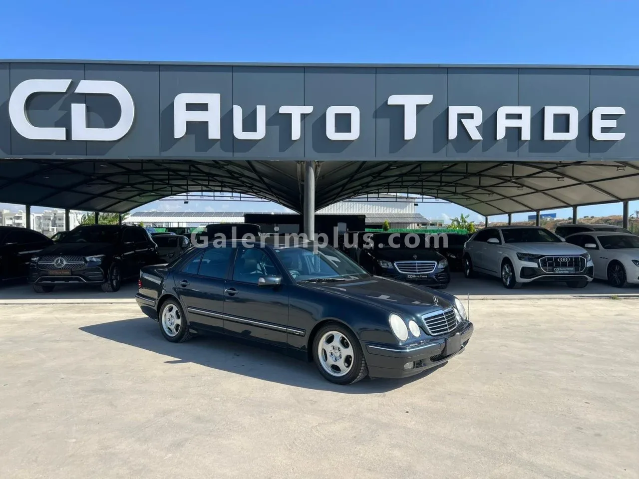 2000 Model Otomatik Mercedes-Benz E Serisi E 320 Gazimağusa Satılık İkinci El | GalerimPlus - Thumbnail 3