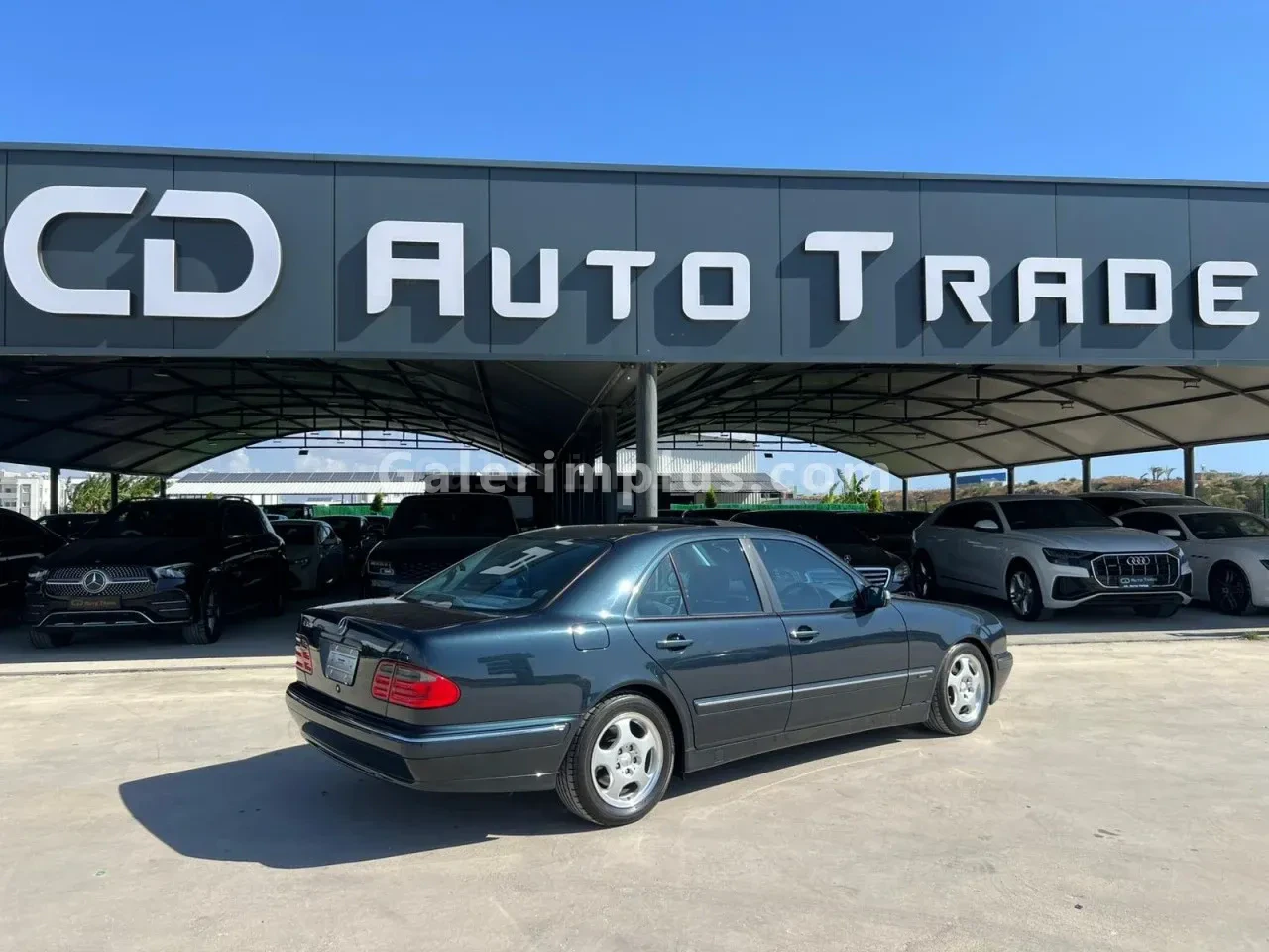 2000 Model Otomatik Mercedes-Benz E Serisi E 320 Gazimağusa Satılık İkinci El | GalerimPlus - Thumbnail 5