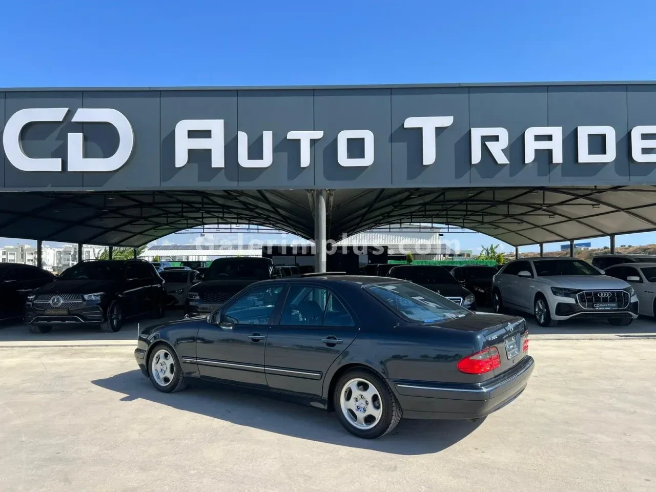 2000 Model Otomatik Mercedes-Benz E Serisi E 320 Gazimağusa Satılık İkinci El | GalerimPlus - Thumbnail 6