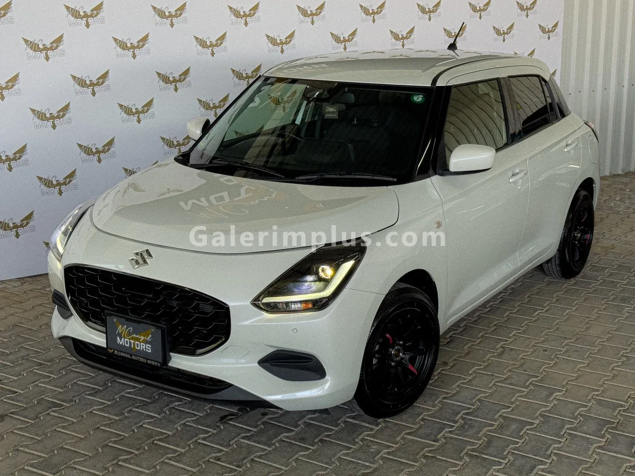 2024 Model Otomatik Suzuki Swift 1.2 Girne Satılık İkinci El | GalerimPlus - Thumbnail 7