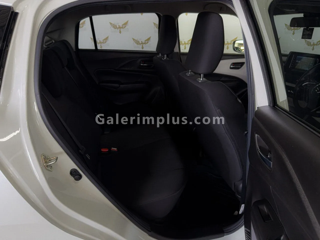 2024 Model Otomatik Suzuki Swift 1.2 Girne Satılık İkinci El | GalerimPlus - Thumbnail 8