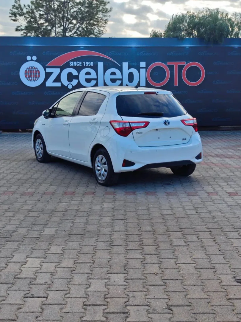 2020 Toyota Vitz 1.5 Hybrid Lefkoşa Satılık İkinci El | GalerimPlus - Thumbnail 4