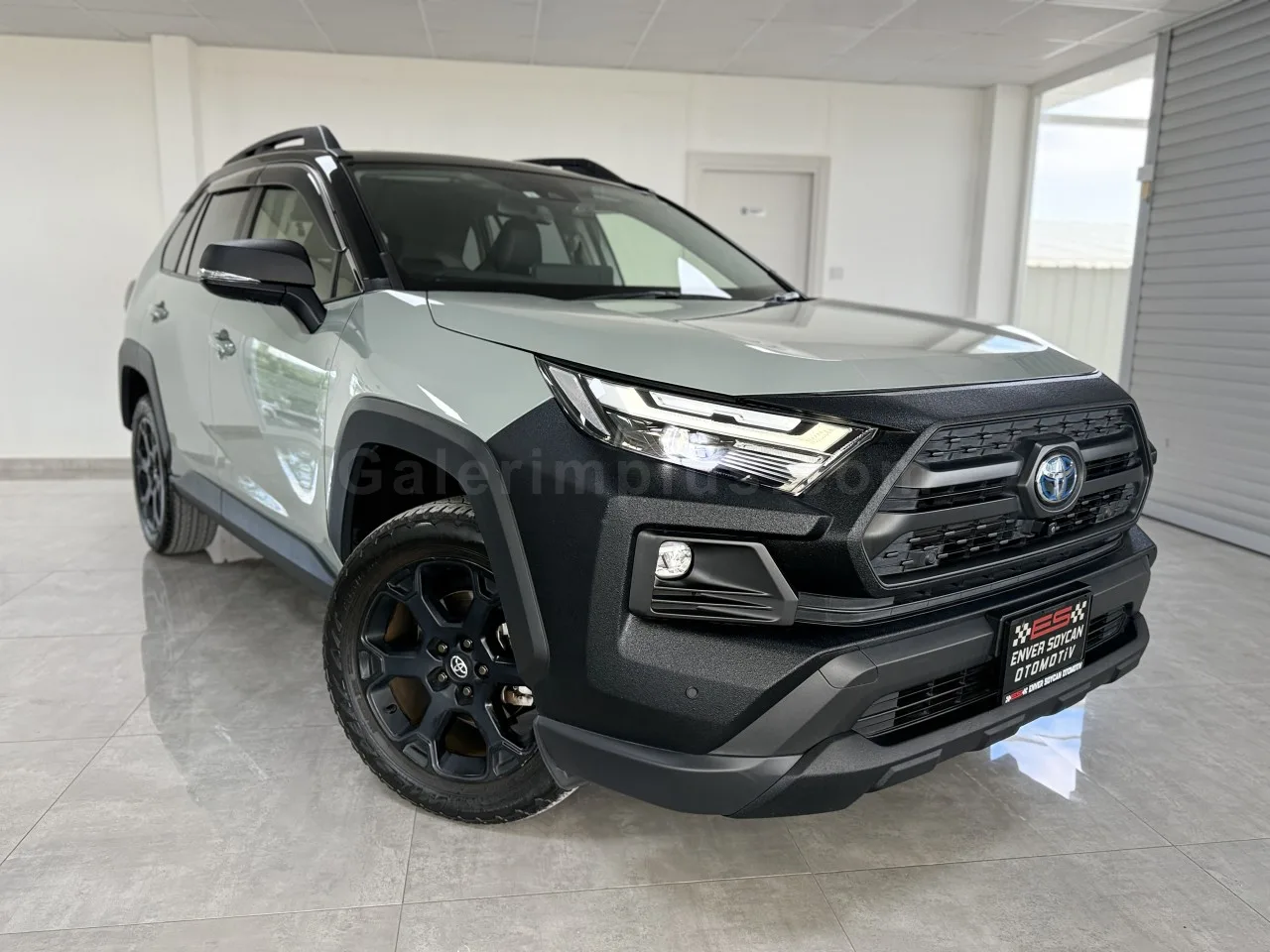 2023 Model Otomatik Toyota RAV4 2.5 Hybrid Lefkoşa Satılık İkinci El | GalerimPlus - Fotoğraf 1