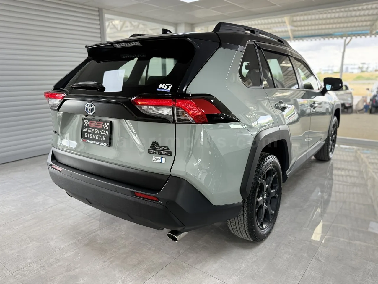 2023 Model Otomatik Toyota RAV4 2.5 Hybrid Lefkoşa Satılık İkinci El | GalerimPlus - Thumbnail 2