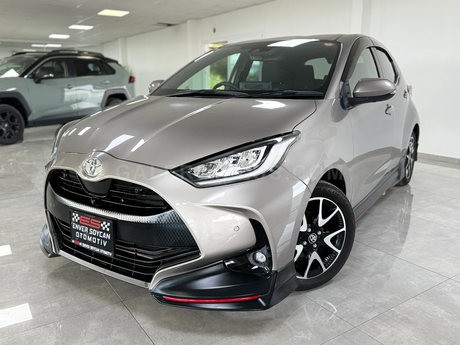 2024 Toyota Yaris 1.5 1.5 1.5 Lefkoşa Satılık İkinci El | GalerimPlus - Thumbnail 6