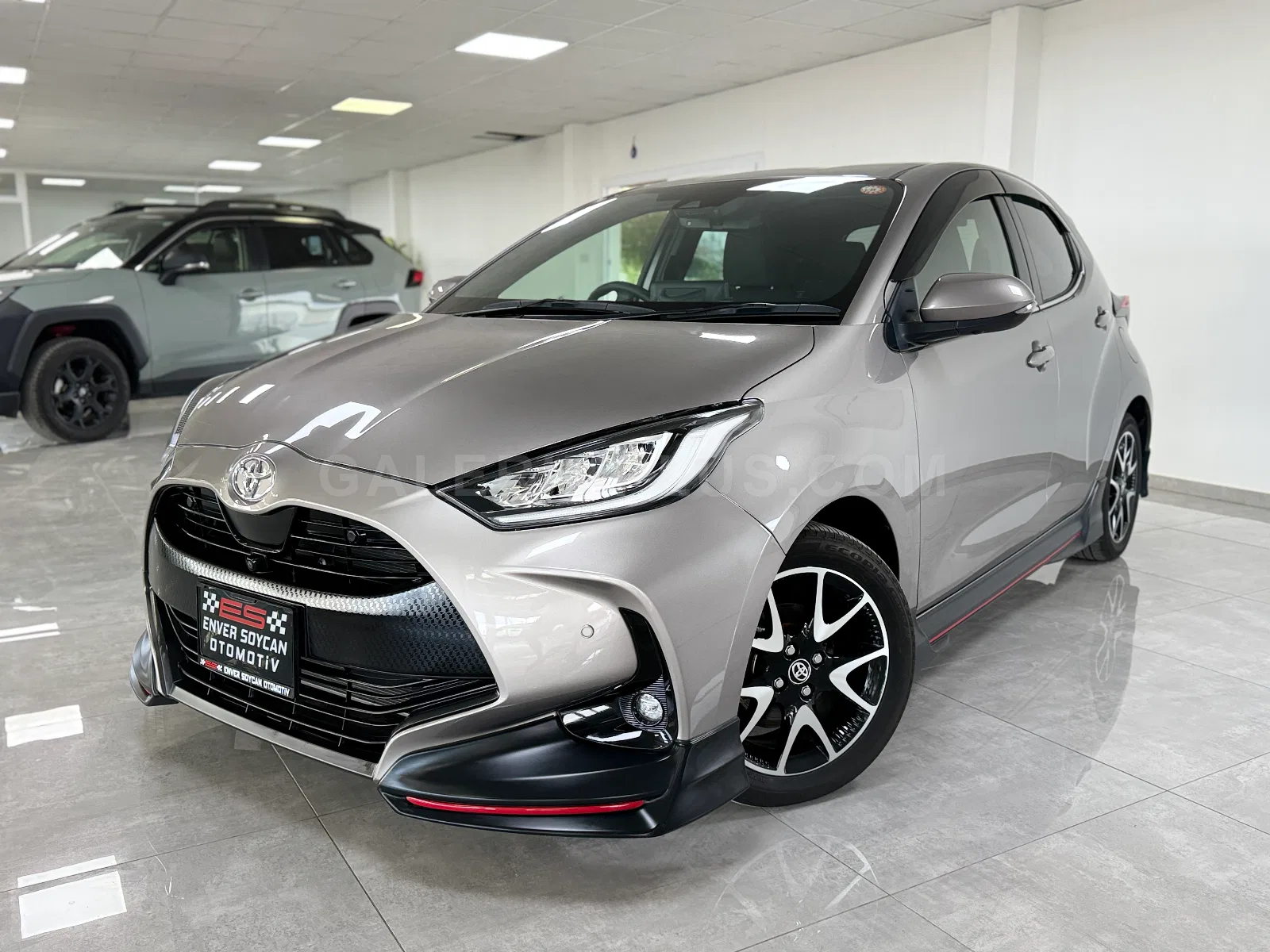 2024 Toyota Yaris 1.5 1.5 1.5 Lefkoşa Satılık İkinci El | GalerimPlus - Thumbnail 2