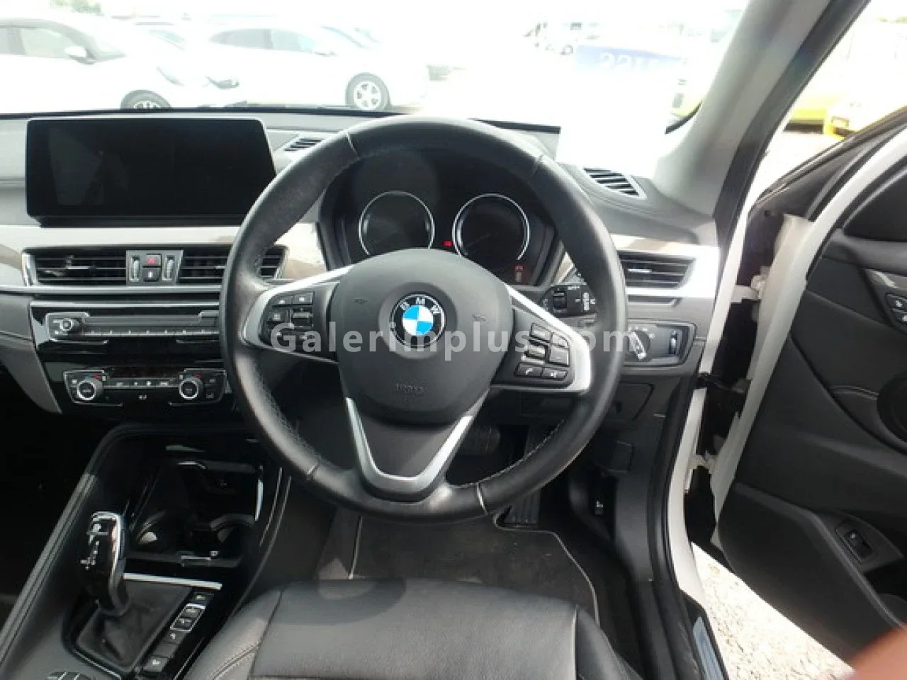 2022 Model Otomatik BMW X1 18d xDrive Gazimağusa Satılık İkinci El | GalerimPlus - Thumbnail 3