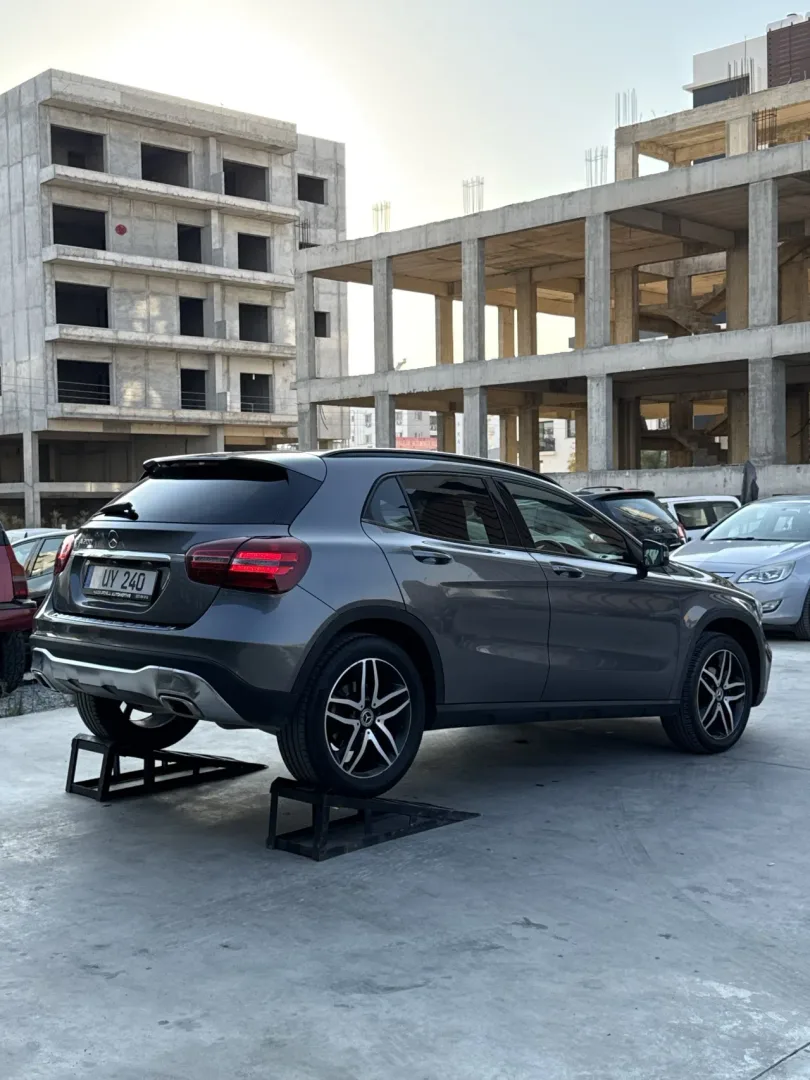 2020 Mercedes-Benz GLA 200 Gazimağusa Satılık İkinci El | GalerimPlus - Thumbnail 2