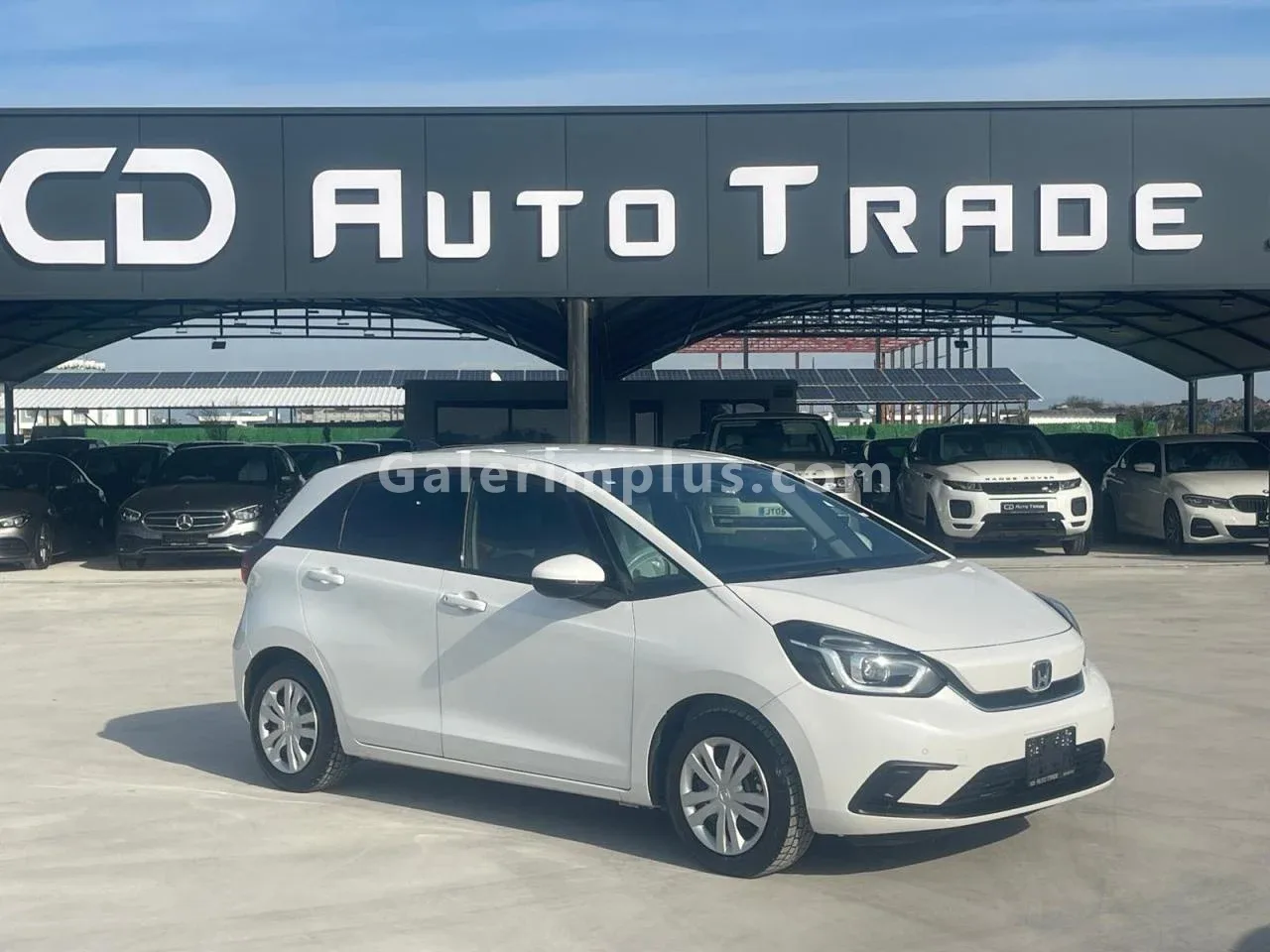 2024 Model Otomatik Honda Fit 1.3 Automatic Gazimağusa Satılık İkinci El | GalerimPlus - Fotoğraf 1