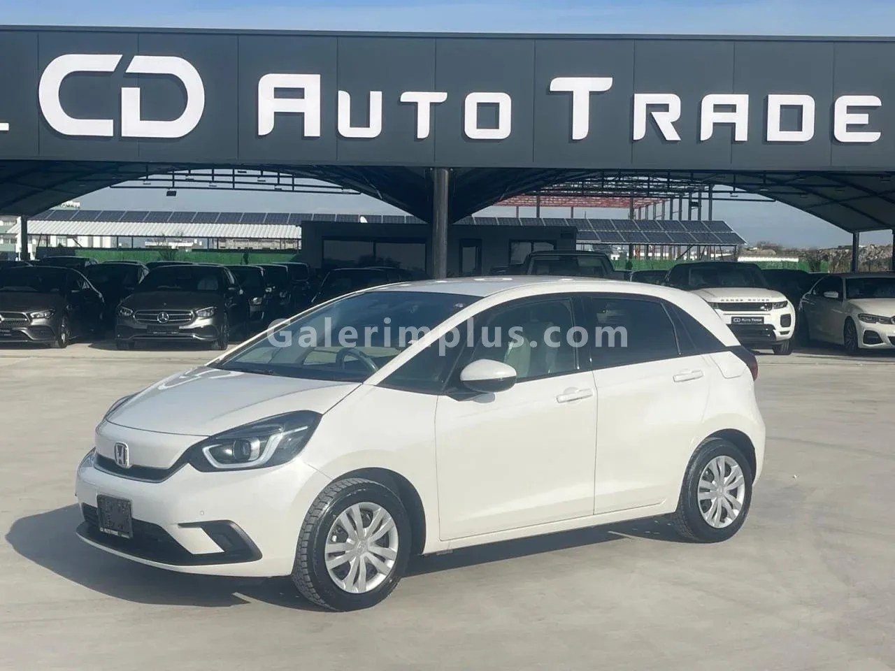 2024 Model Otomatik Honda Fit 1.3 Automatic Gazimağusa Satılık İkinci El | GalerimPlus - Thumbnail 3