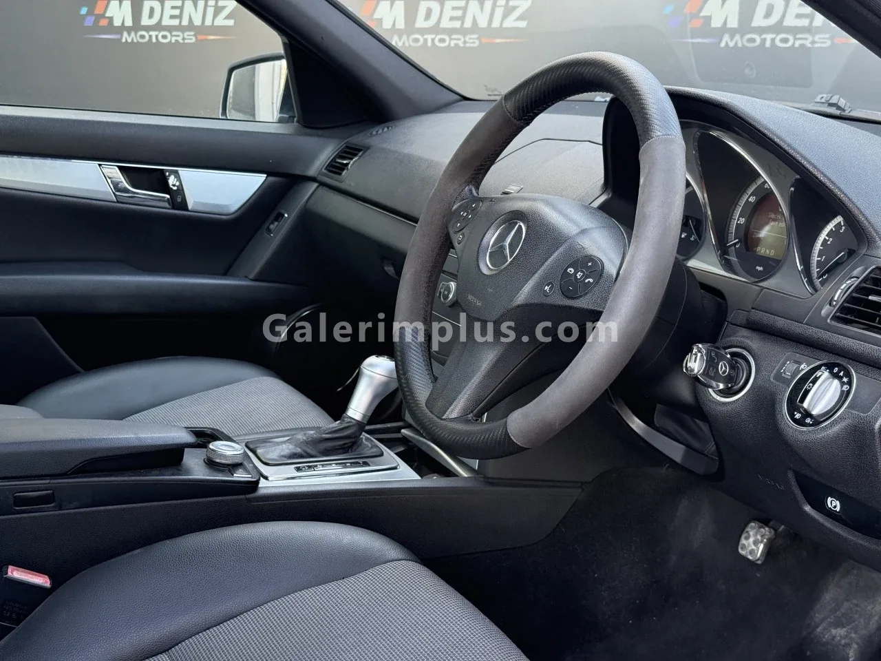 2009 Model Otomatik Mercedes-Benz C Serisi C 180 AMG Lefkoşa Satılık İkinci El | GalerimPlus - Thumbnail 8