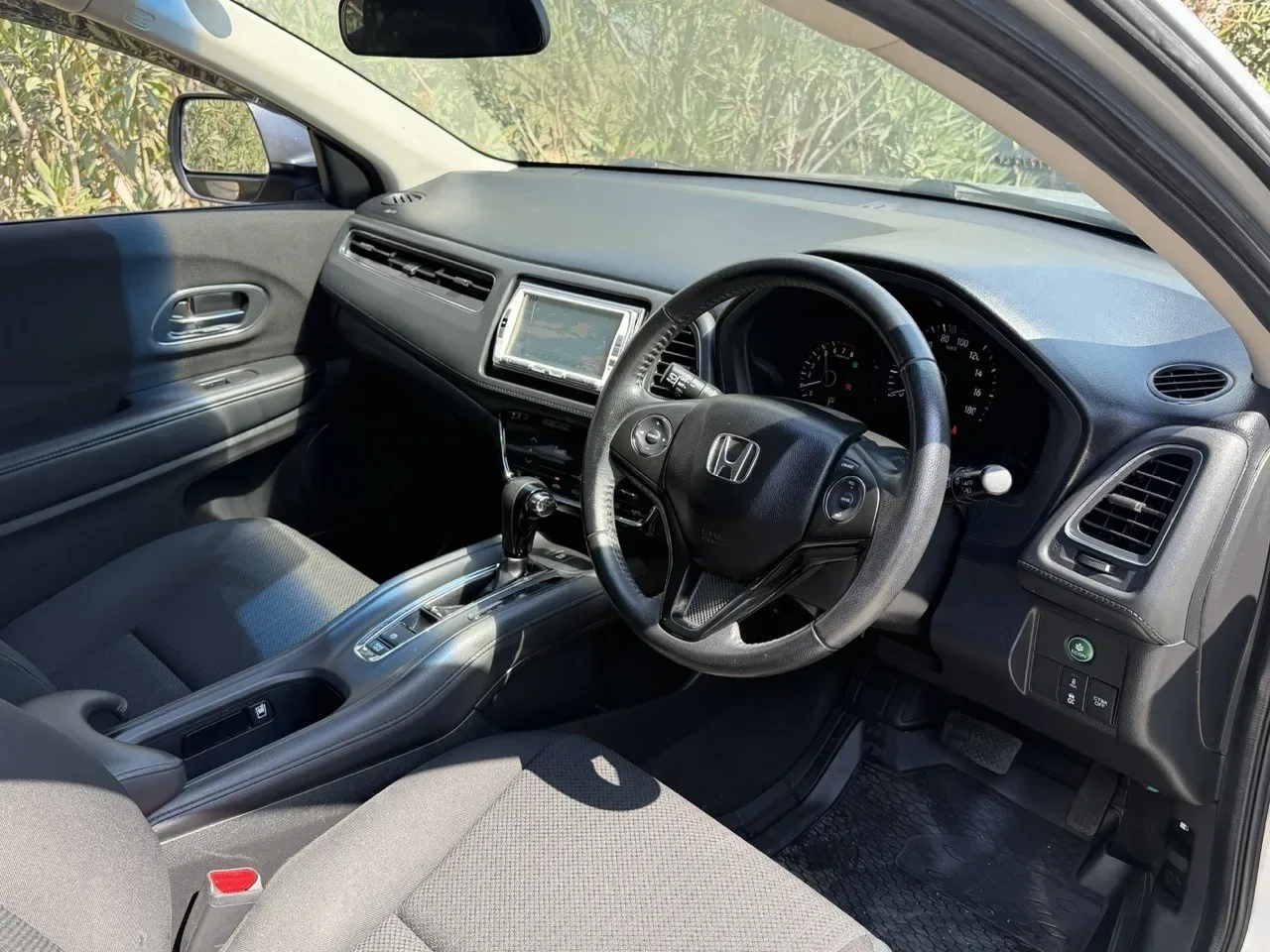 2014 Honda Vezel 1.5 i-VTEC CVT Lefkoşa Satılık İkinci El | GalerimPlus - Thumbnail 4