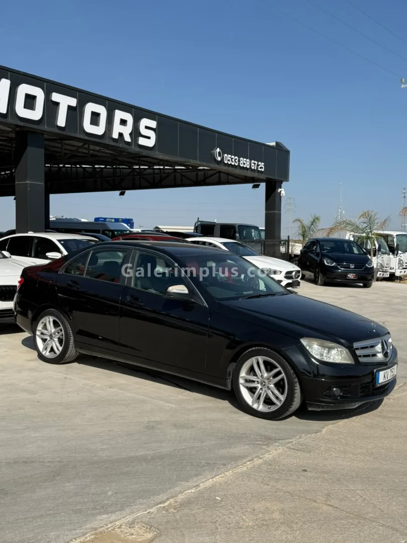 2008 Model Otomatik Mercedes-Benz C Serisi C 180 Gazimağusa Satılık İkinci El | GalerimPlus - Fotoğraf 1