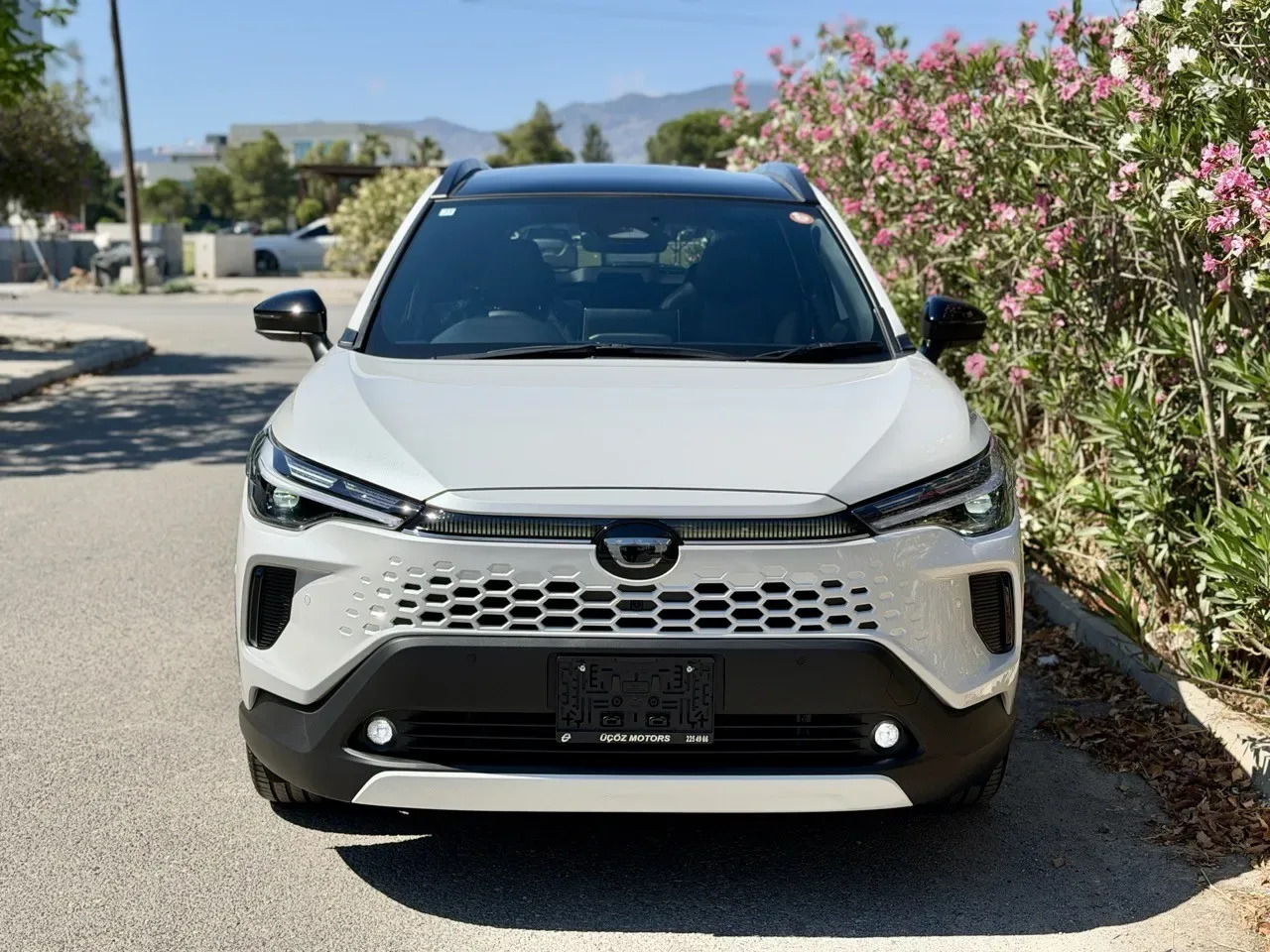 2026 Toyota Corolla Cross Lefkoşa Satılık İkinci El | GalerimPlus - Thumbnail 3
