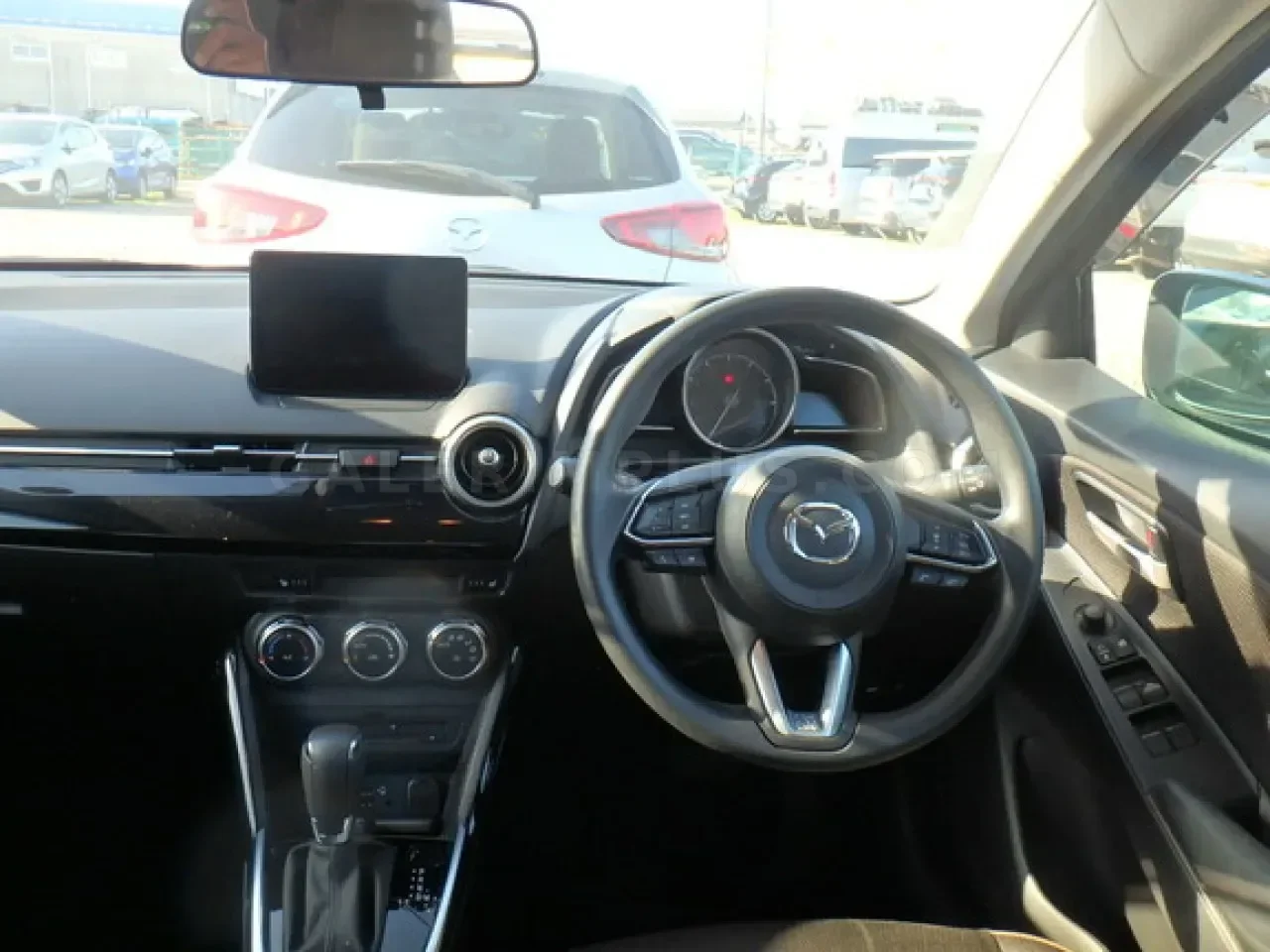 2022 Mazda Mazda 2 1.5 Sky-G Gazimağusa Satılık İkinci El | GalerimPlus - Thumbnail 6