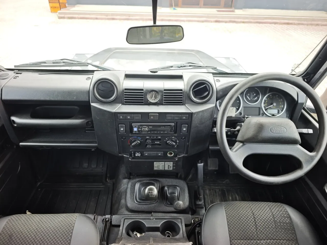 2016 Land Rover Defender 110 2.0 D Lefkoşa Satılık İkinci El | GalerimPlus - Thumbnail 6