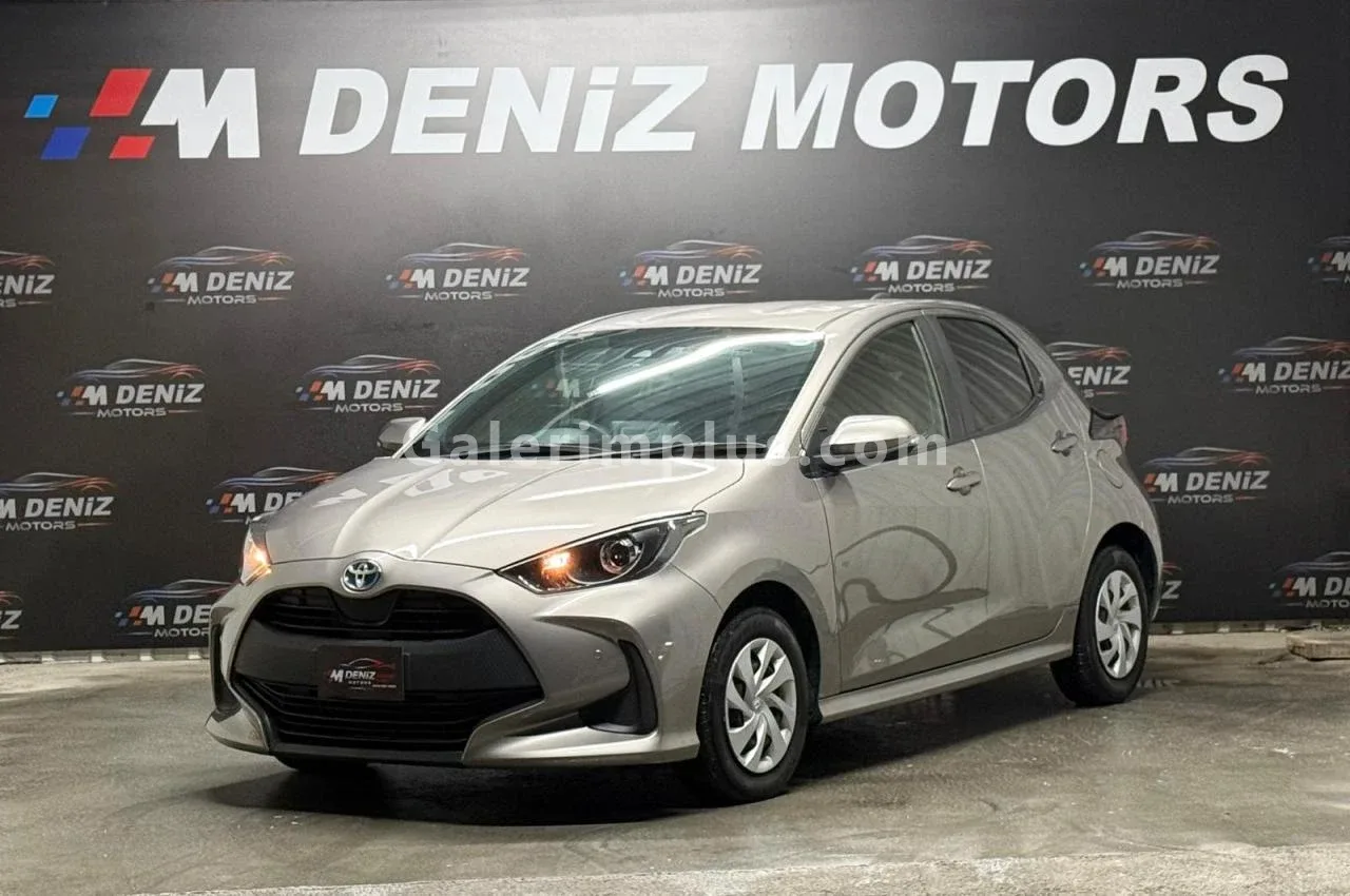 2022 Toyota Yaris 1.5 Hybrid Lefkoşa Satılık İkinci El | GalerimPlus - Thumbnail 7
