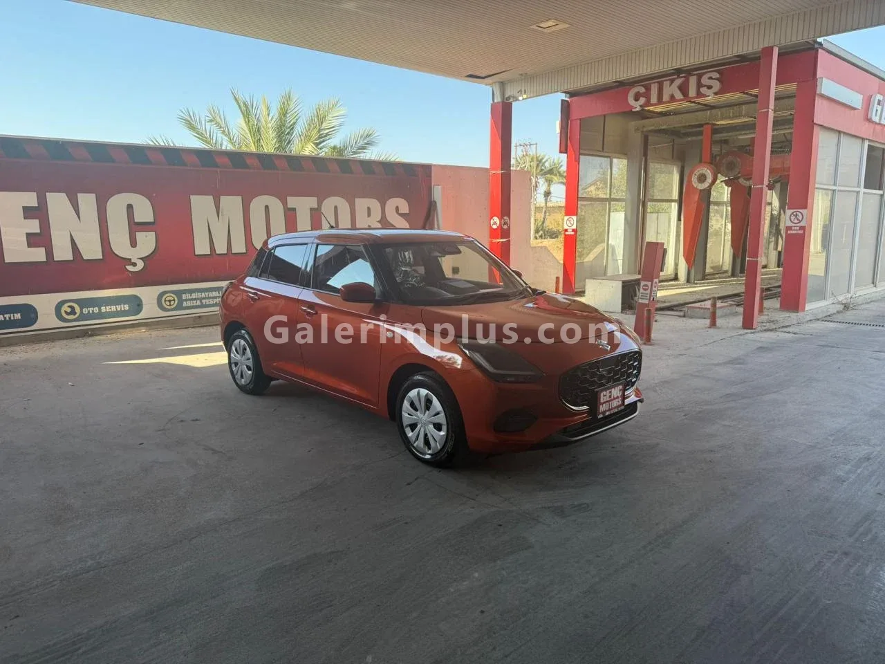 2024 Model Otomatik Suzuki Swift 1.2 Gazimağusa Satılık İkinci El | GalerimPlus - Fotoğraf 1