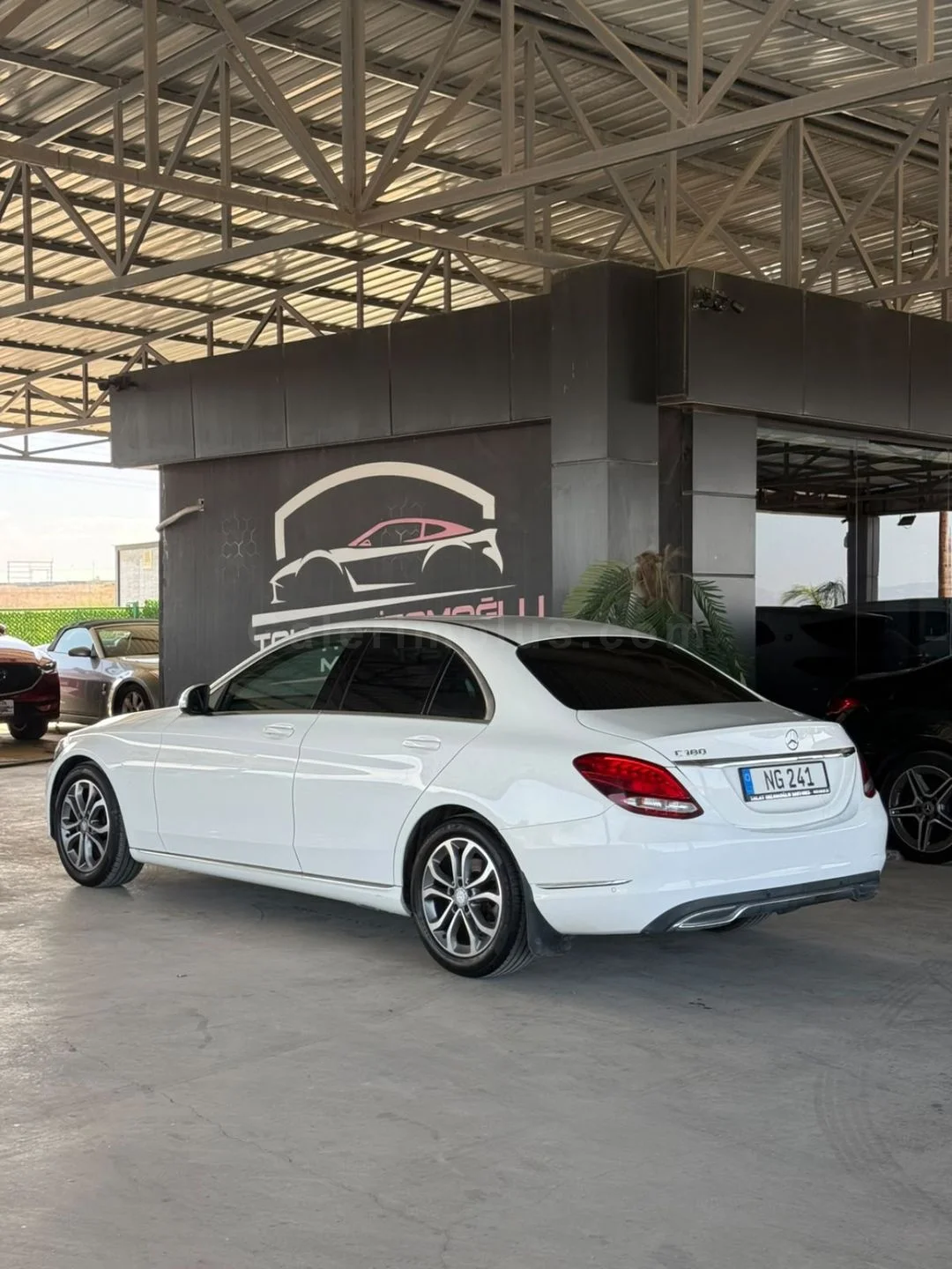 2015 Model Otomatik Mercedes-Benz C Serisi C 180 Gazimağusa Satılık İkinci El | GalerimPlus - Thumbnail 5