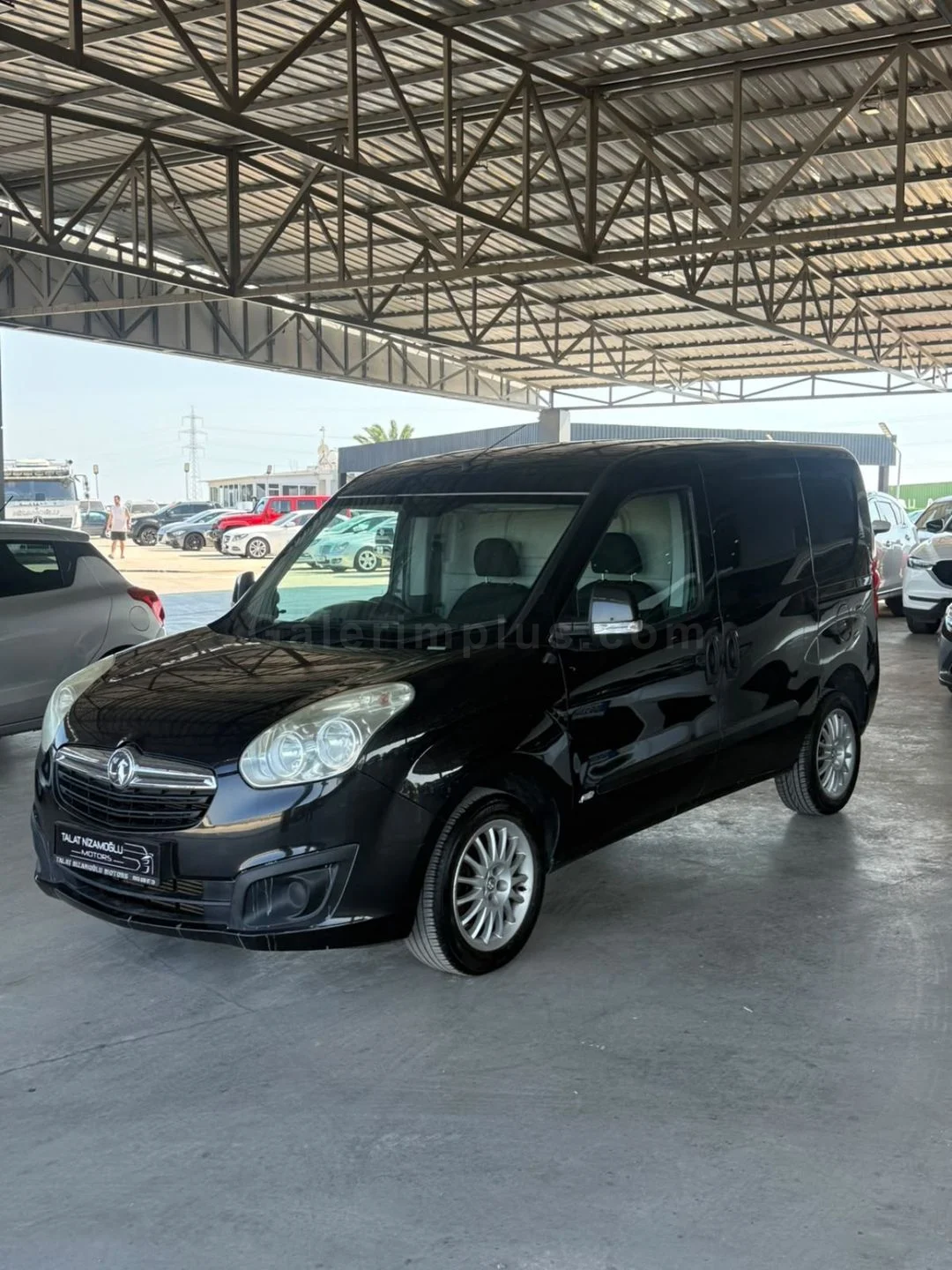 2015 Model Düz Vauxhall Combo Gazimağusa Satılık İkinci El | GalerimPlus - Thumbnail 3