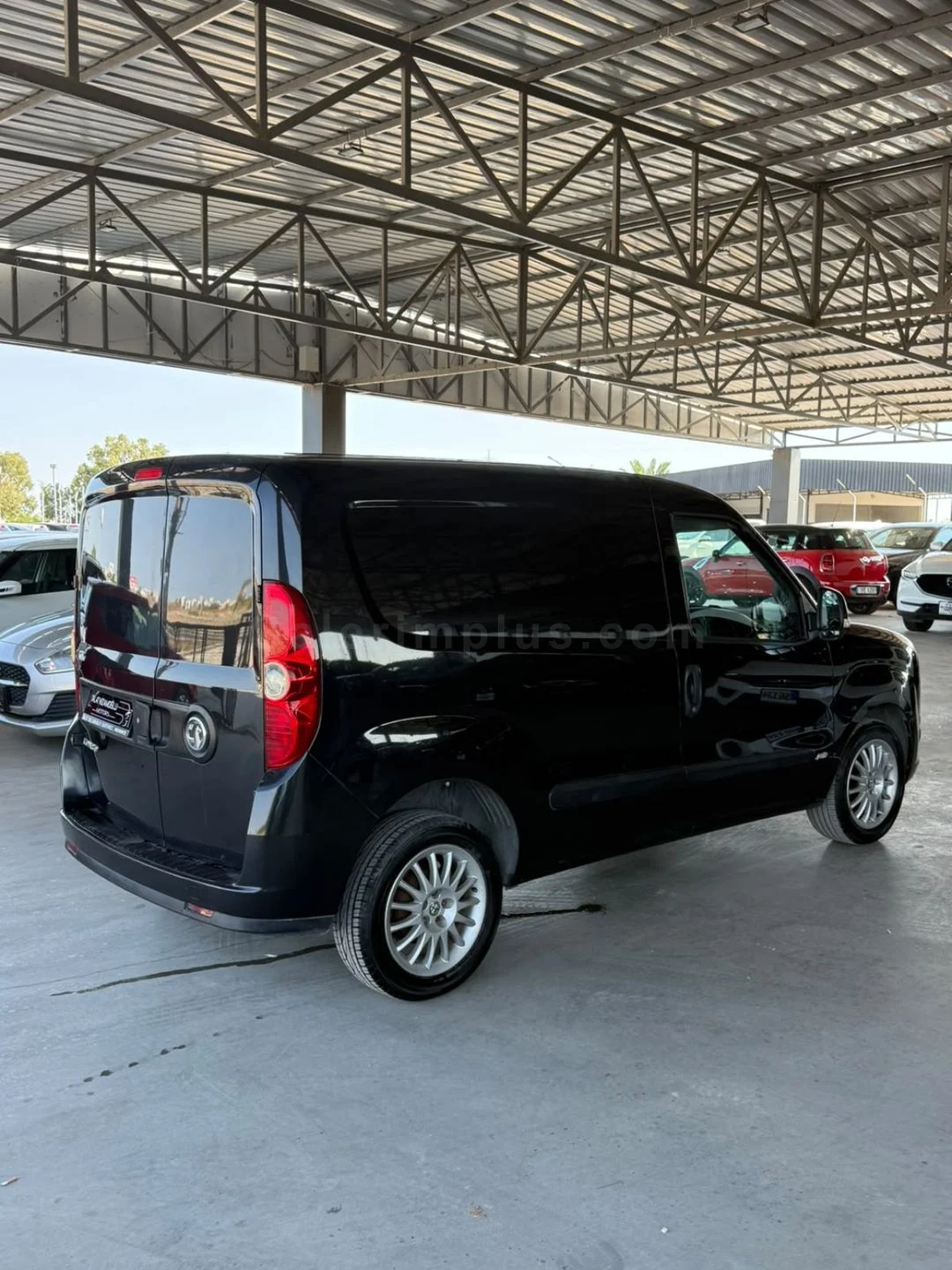 2015 Model Düz Vauxhall Combo Gazimağusa Satılık İkinci El | GalerimPlus - Thumbnail 4
