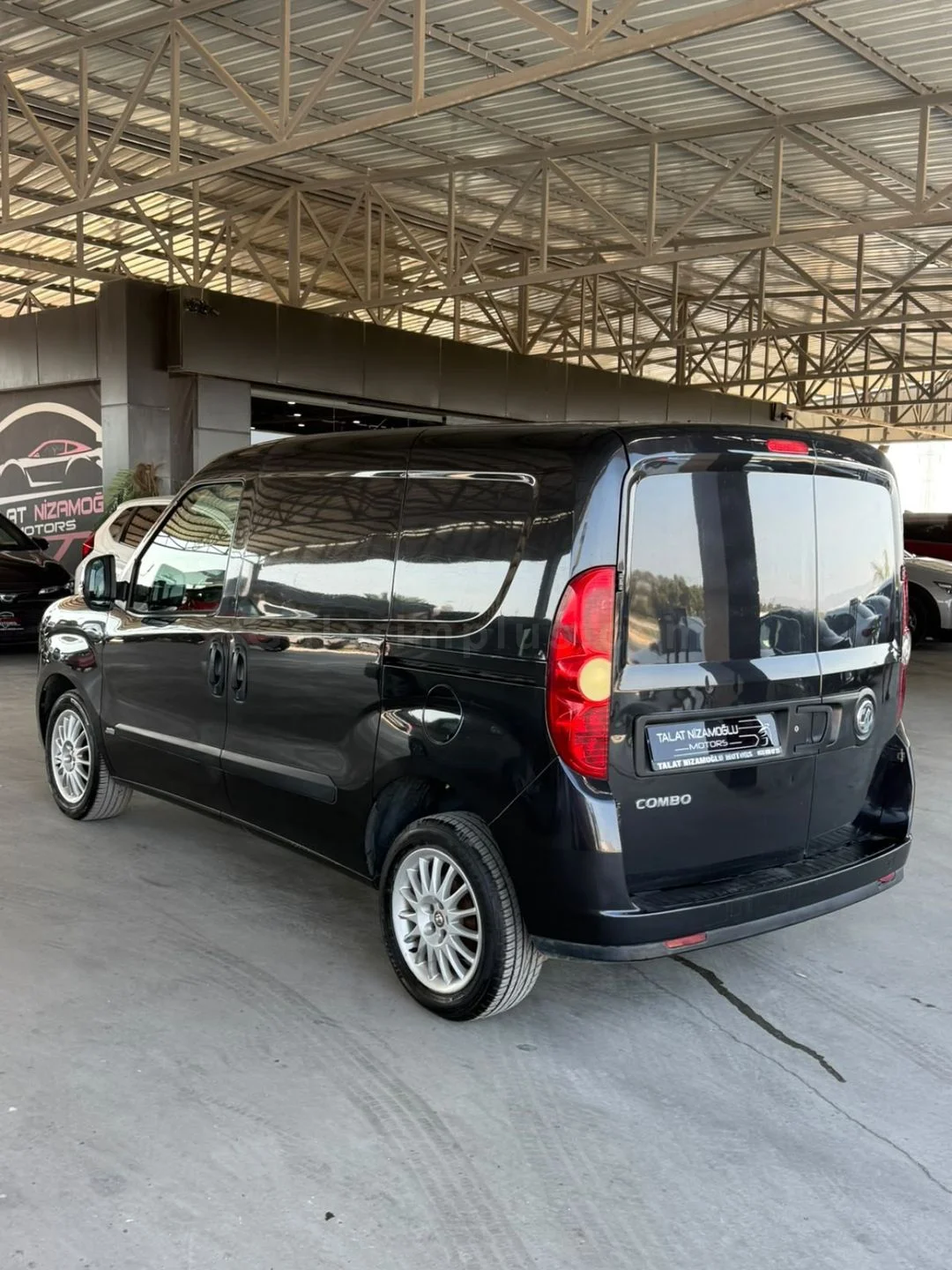 2015 Model Düz Vauxhall Combo Gazimağusa Satılık İkinci El | GalerimPlus - Thumbnail 5