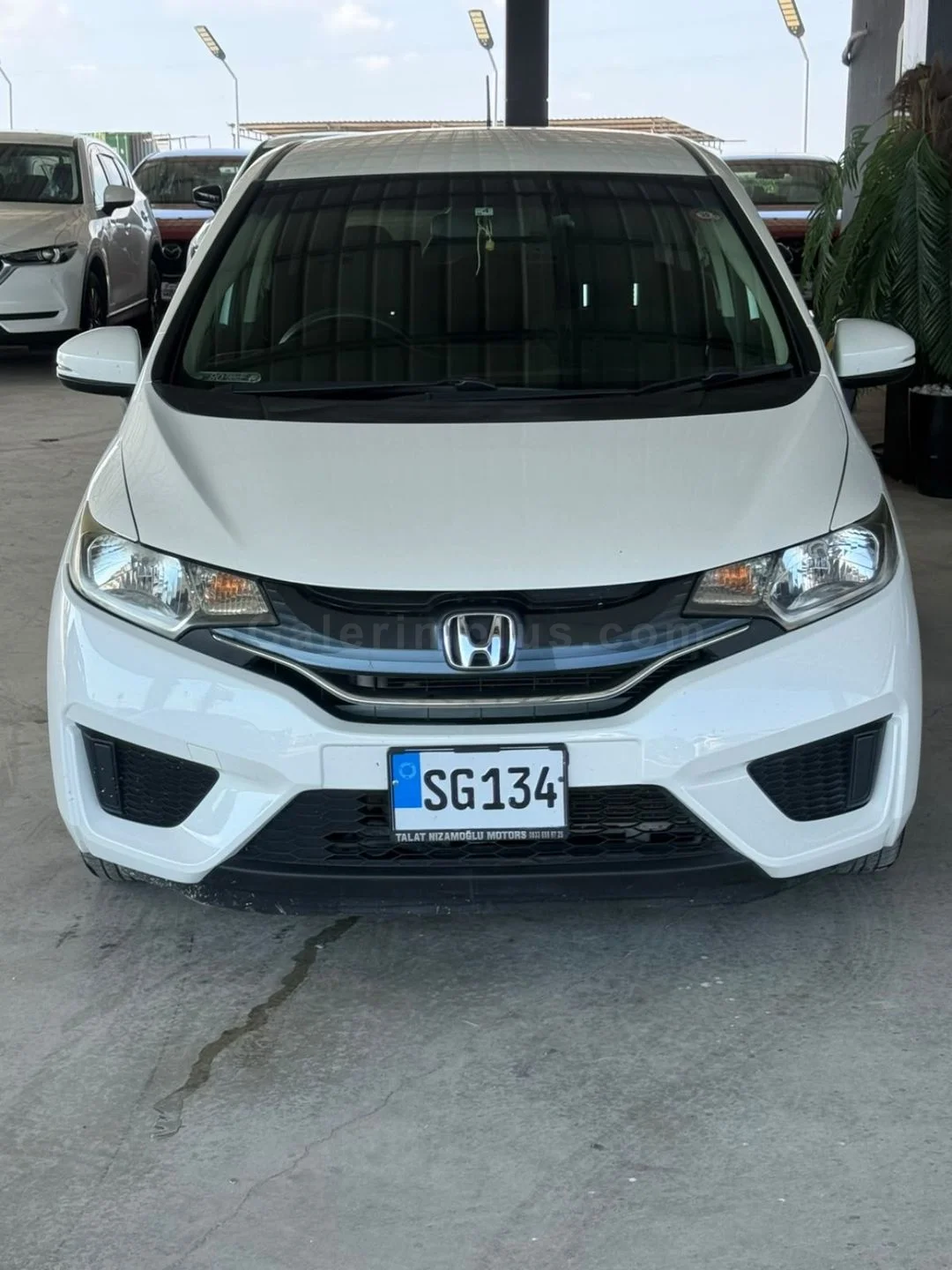2015 Model Otomatik Honda Fit 1.3 Gazimağusa Satılık İkinci El | GalerimPlus - Thumbnail 2