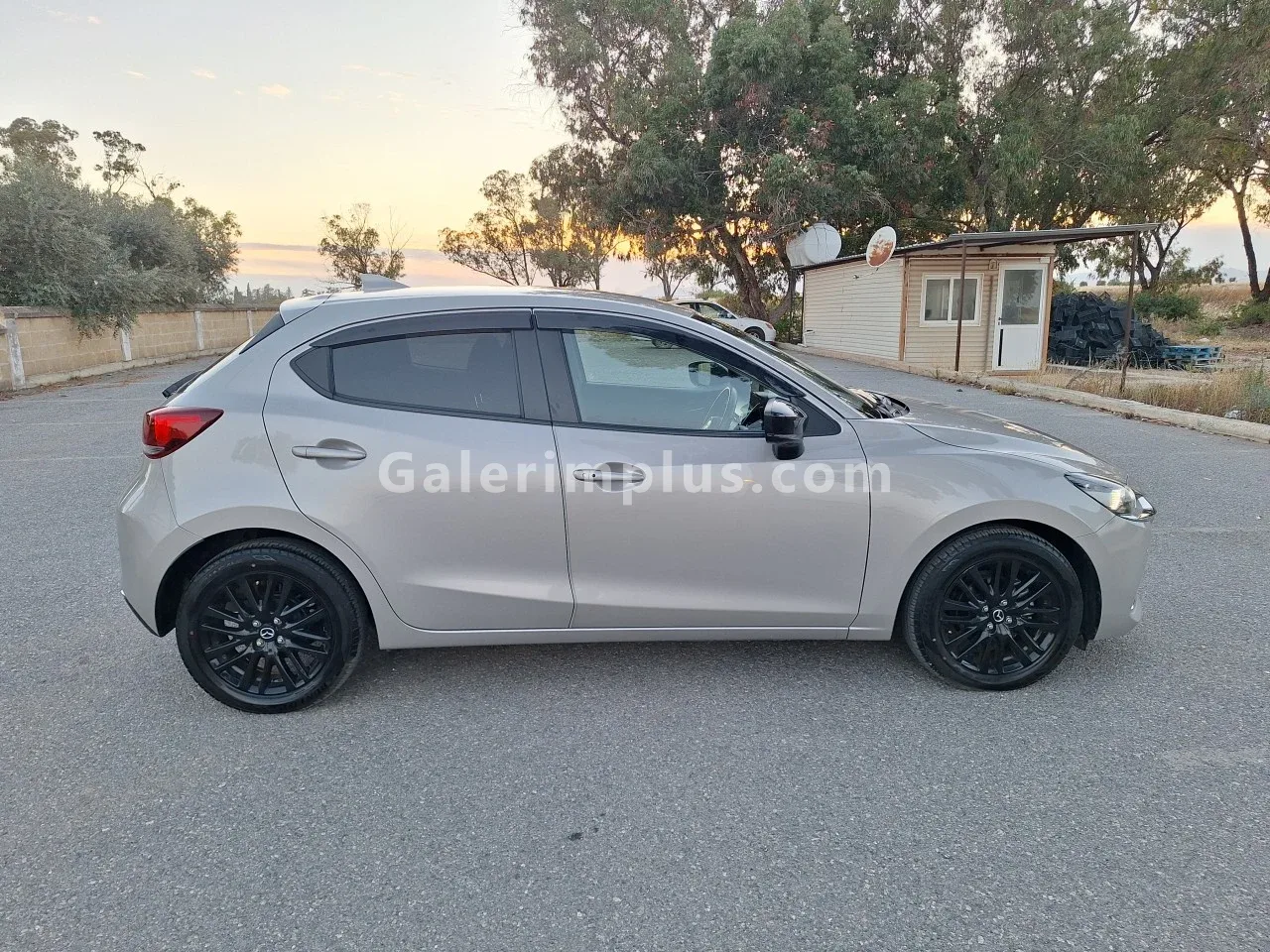 2022 Mazda Mazda 2 1.5 Skyactiv-G Gazimağusa Satılık İkinci El | GalerimPlus - Thumbnail 6