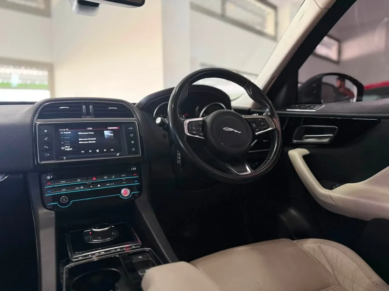 2018 Jaguar F-Pace F-Pace 2.0 D Lefkoşa Satılık İkinci El | GalerimPlus - Thumbnail 2