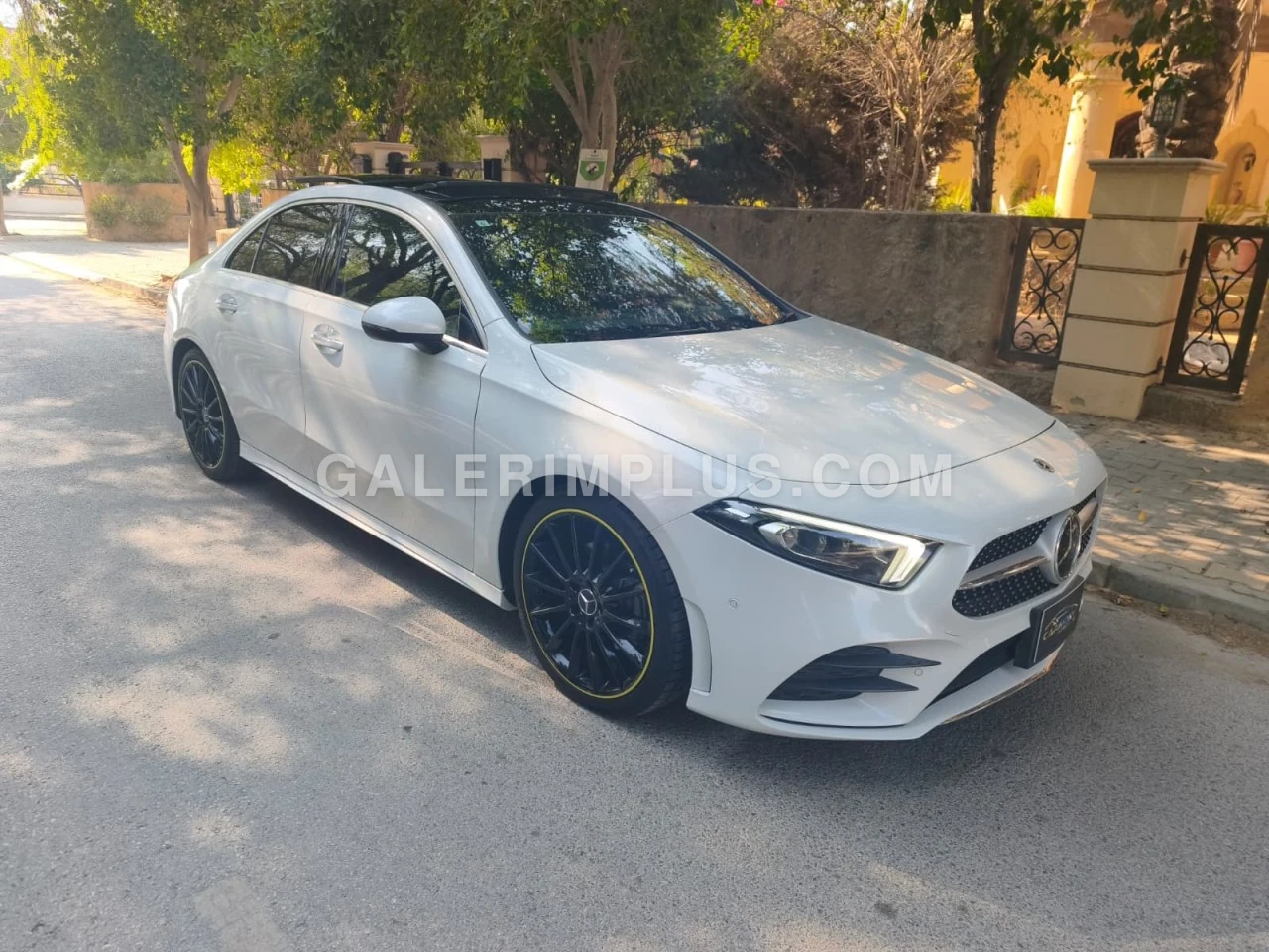 2021 Model Otomatik Mercedes-Benz A Serisi A 180 Lefkoşa Satılık İkinci El | GalerimPlus - Fotoğraf 1