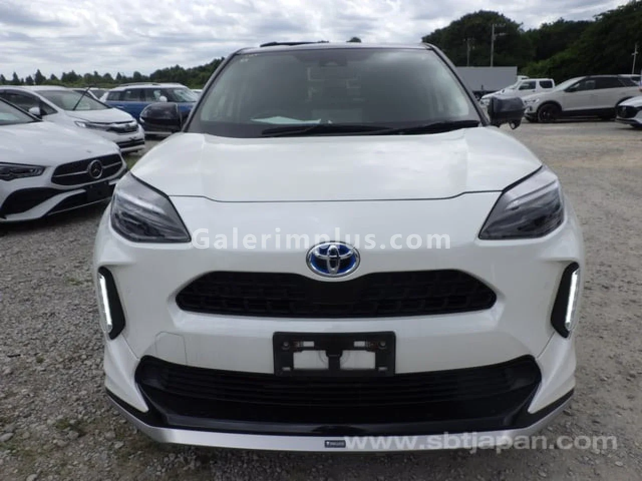 2022 Model Otomatik Toyota Yaris Cross 1.5 Hybrid Lefkoşa Satılık İkinci El | GalerimPlus - Thumbnail 6